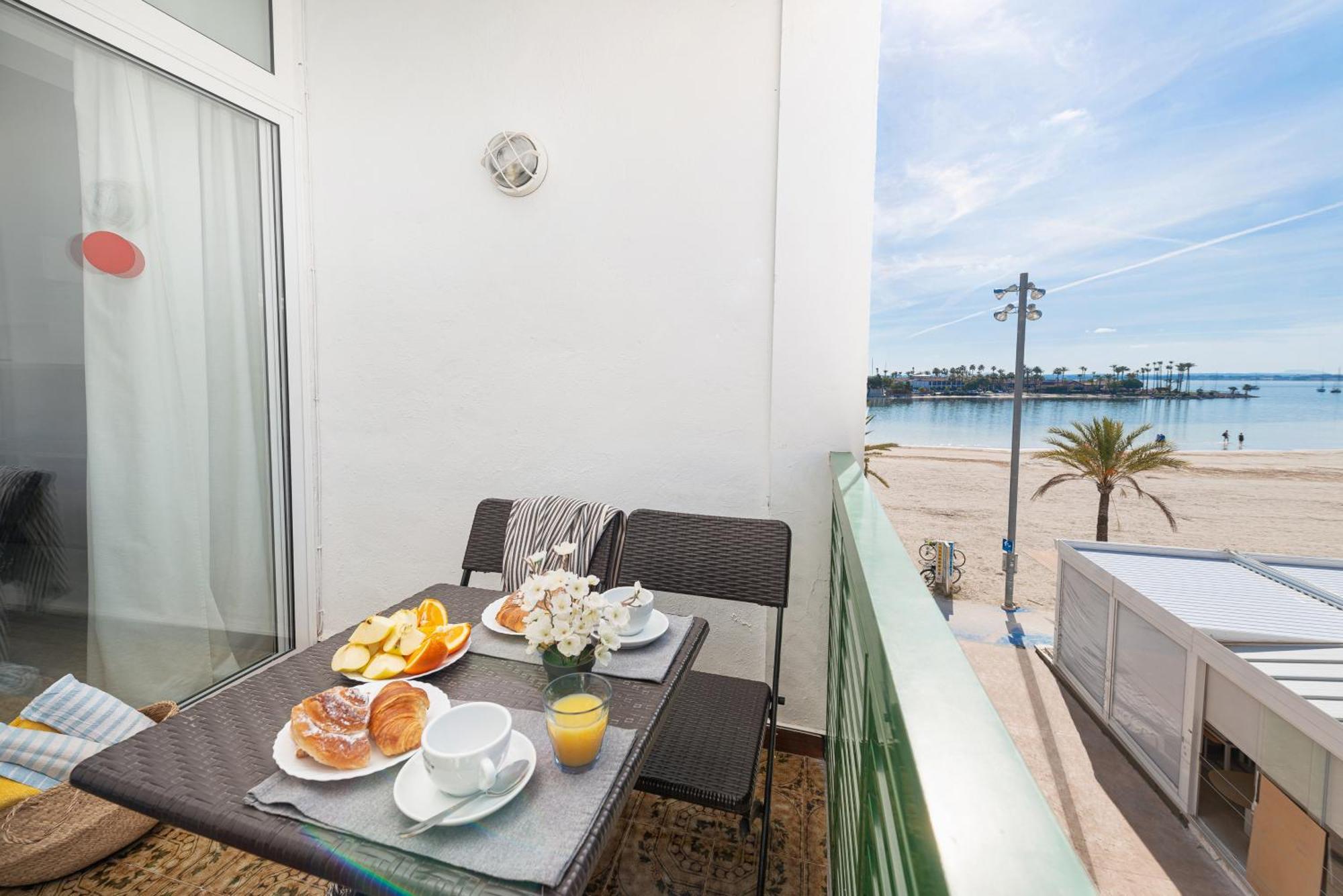Apartment Xara Torres, At The Beach Of Alcudia Порто де Алькудиа Экстерьер фото