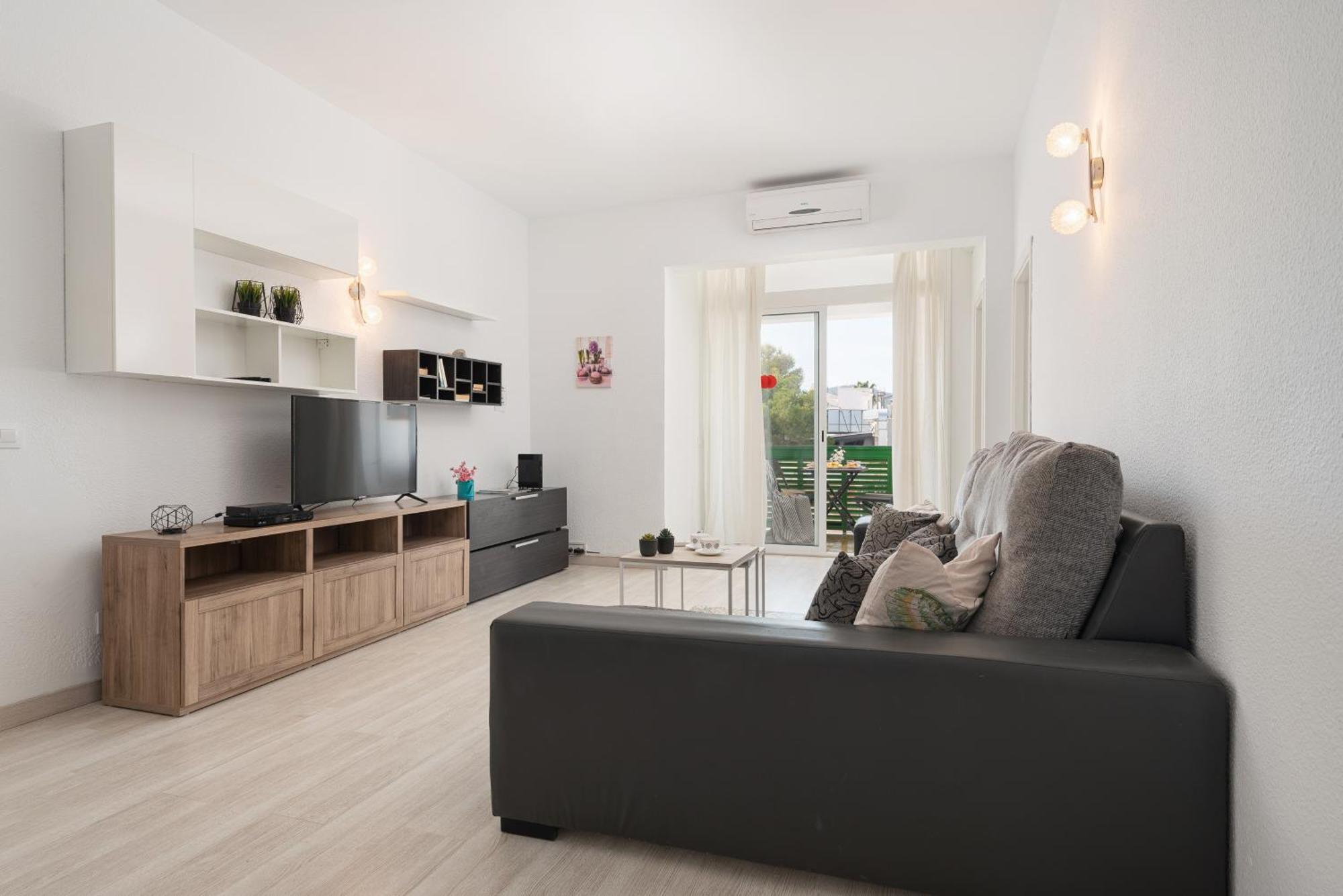 Apartment Xara Torres, At The Beach Of Alcudia Порто де Алькудиа Экстерьер фото
